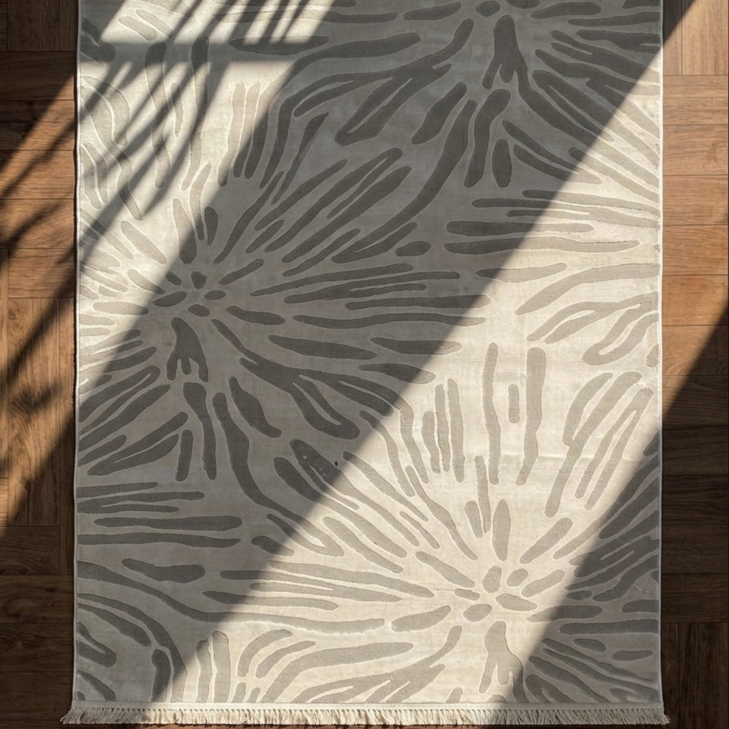 White Carpet - Beige x Grey