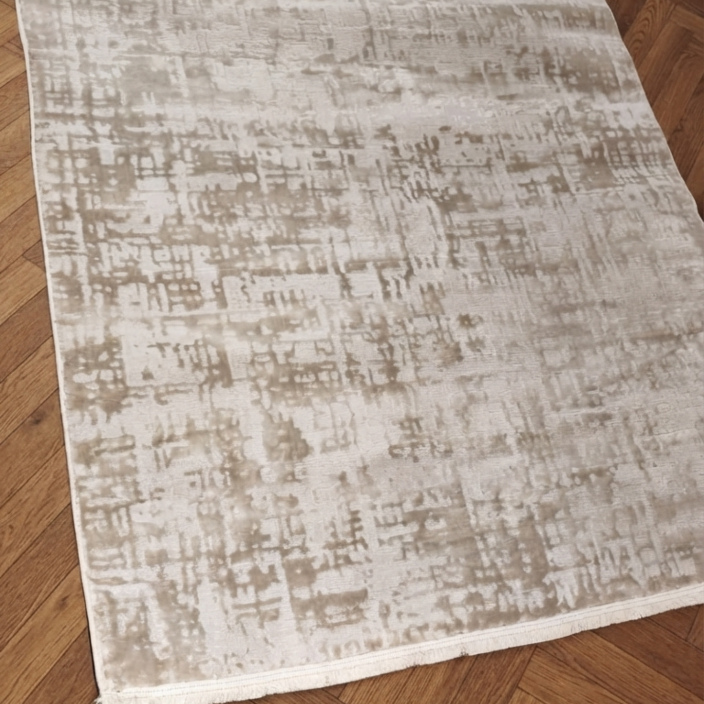 White Roza Carpet -Beige