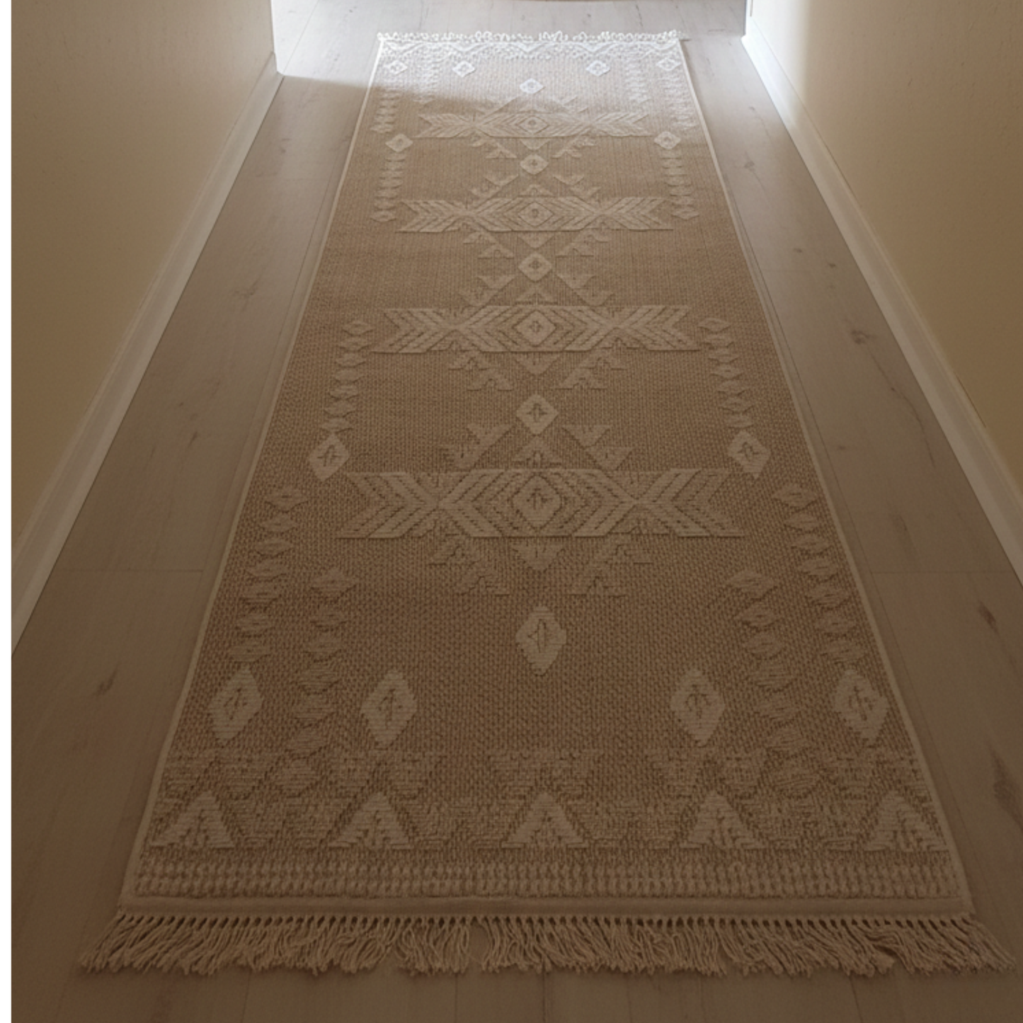 Solare Dark Beige