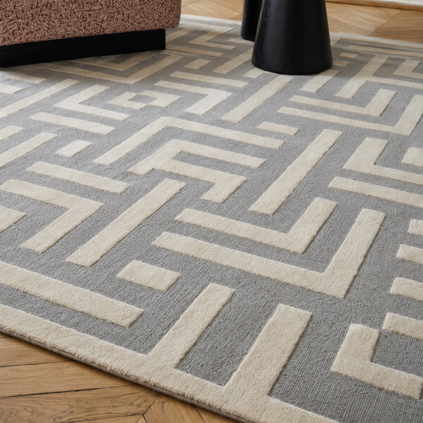 White Roza Carpet